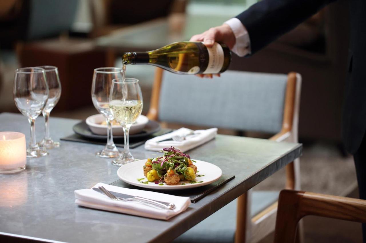Hotel The Runnymede On Thames (Adults Only) Egham Esterno foto