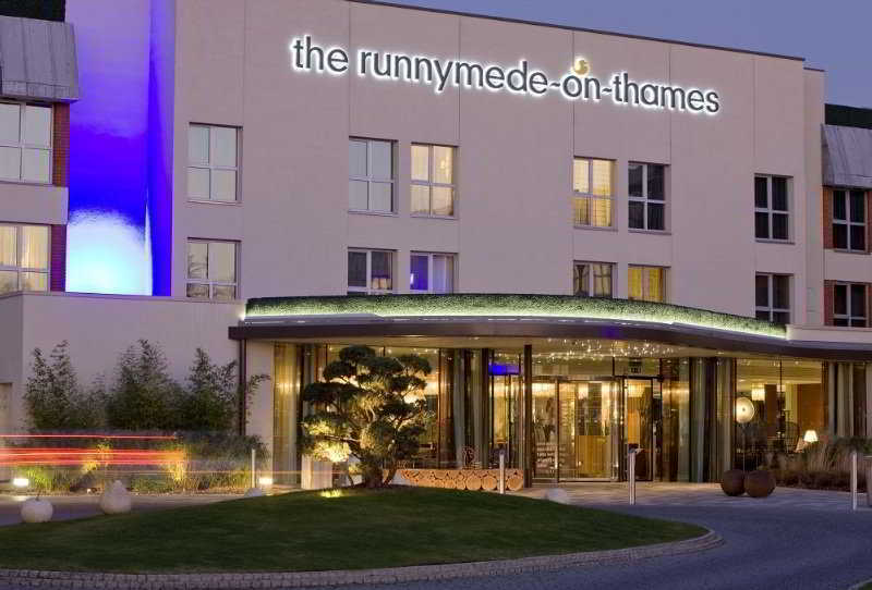 Hotel The Runnymede On Thames (Adults Only) Egham Esterno foto